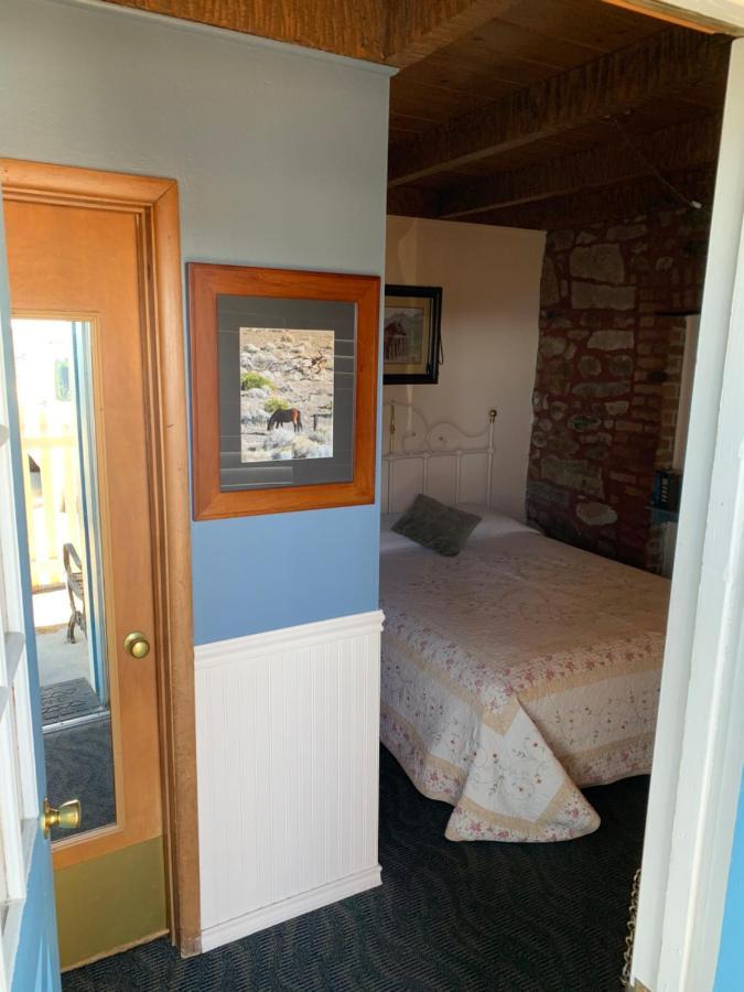 Sugarloaf Mountain Motel Virginia City Dış mekan fotoğraf