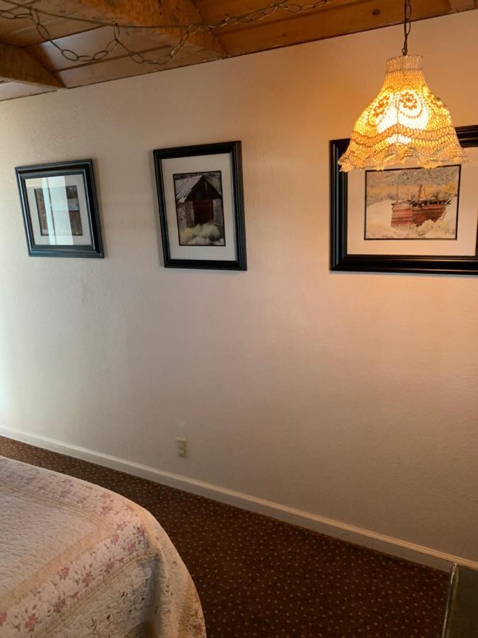 Sugarloaf Mountain Motel Virginia City Dış mekan fotoğraf
