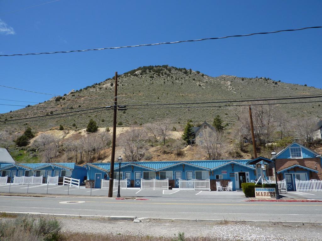 Sugarloaf Mountain Motel Virginia City Dış mekan fotoğraf